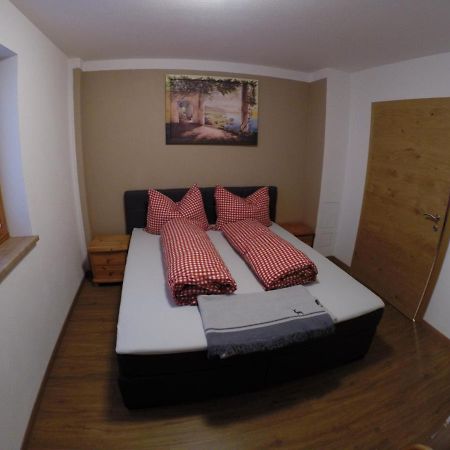 Grosszuegiges Apartment Georg Mayrhofen Barrierefrei Hollenzen Exteriör bild