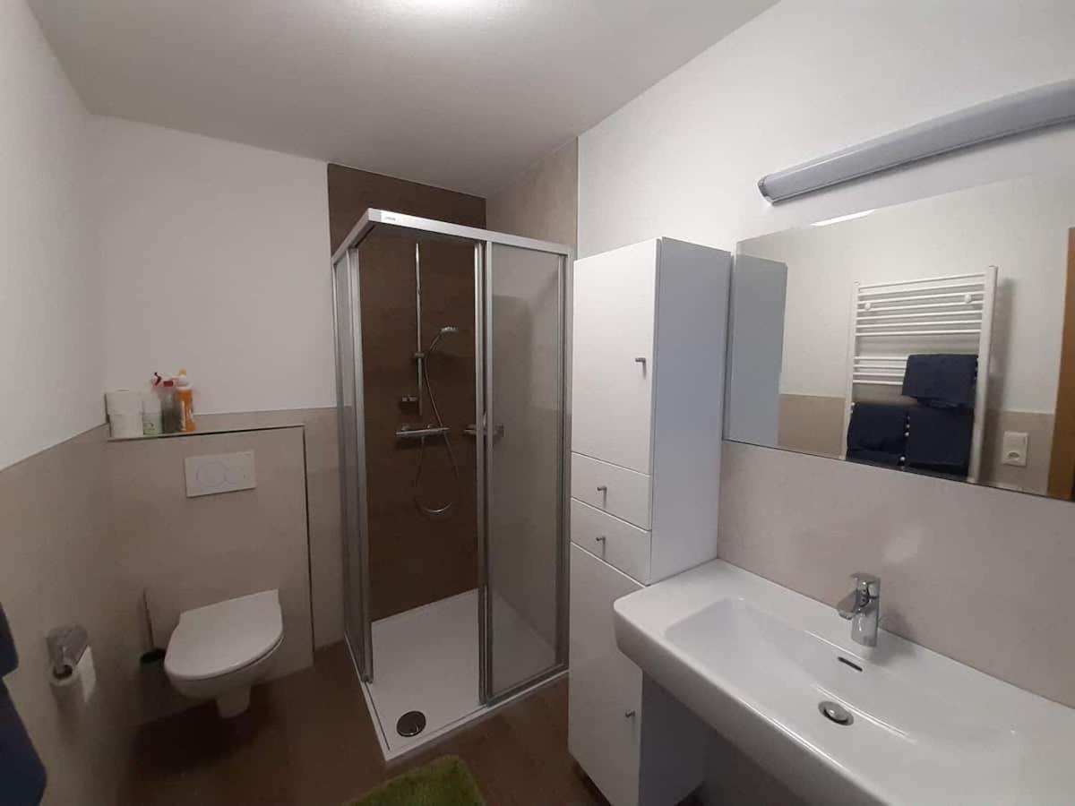 Grosszuegiges Apartment Georg Mayrhofen Barrierefrei Hollenzen Exteriör bild